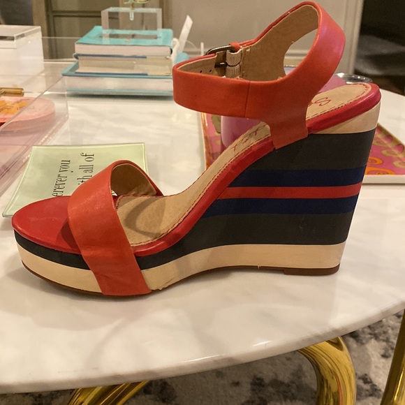 Splendid wedges - Picture 4 of 9